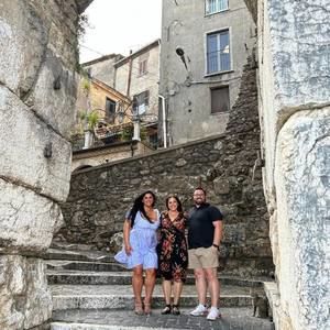 Meet your Posher, Elle